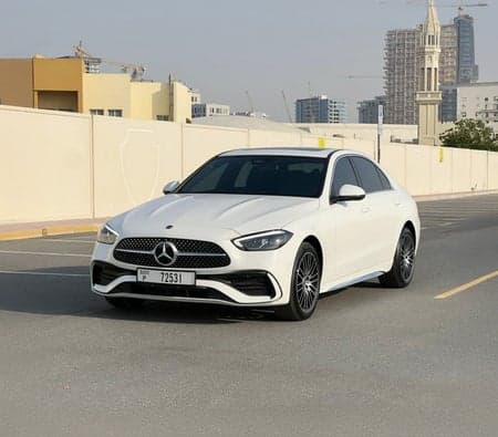 Mercedes Benz C200 2025